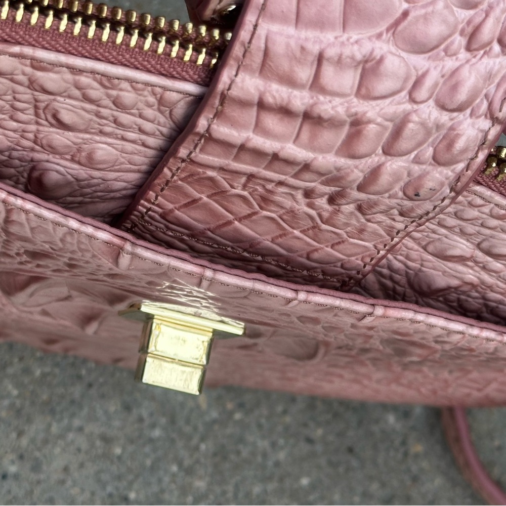 Brahmin Vanessa Crocodile-Embossed Leather Shoulder/Crossbody Bag in Pink - Picture 4 of 8